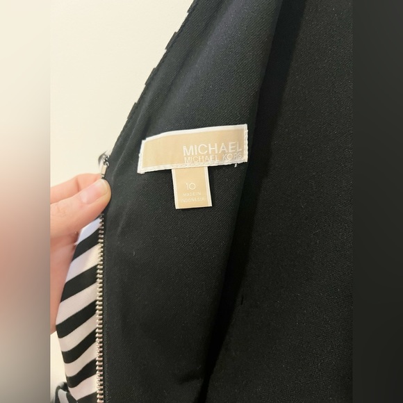 Michael Kors striped dress with cut outs - Picture 6 of 8